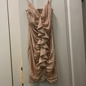 fitted gold sequin dress